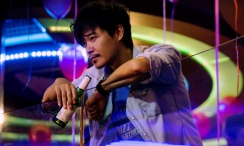 欧美伊人久久久久久久久影院